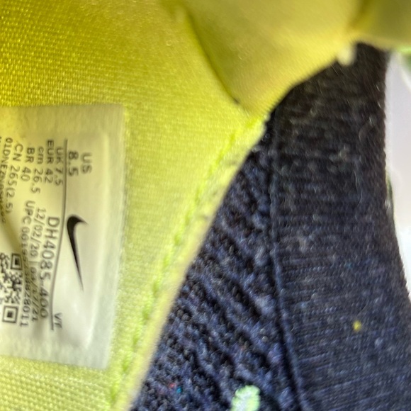 Nike Air Vapormax 2021 Flyknit Obsidian Light Lemon Twist Racer
Blue Black S 8.5 - Picture 12 of 12